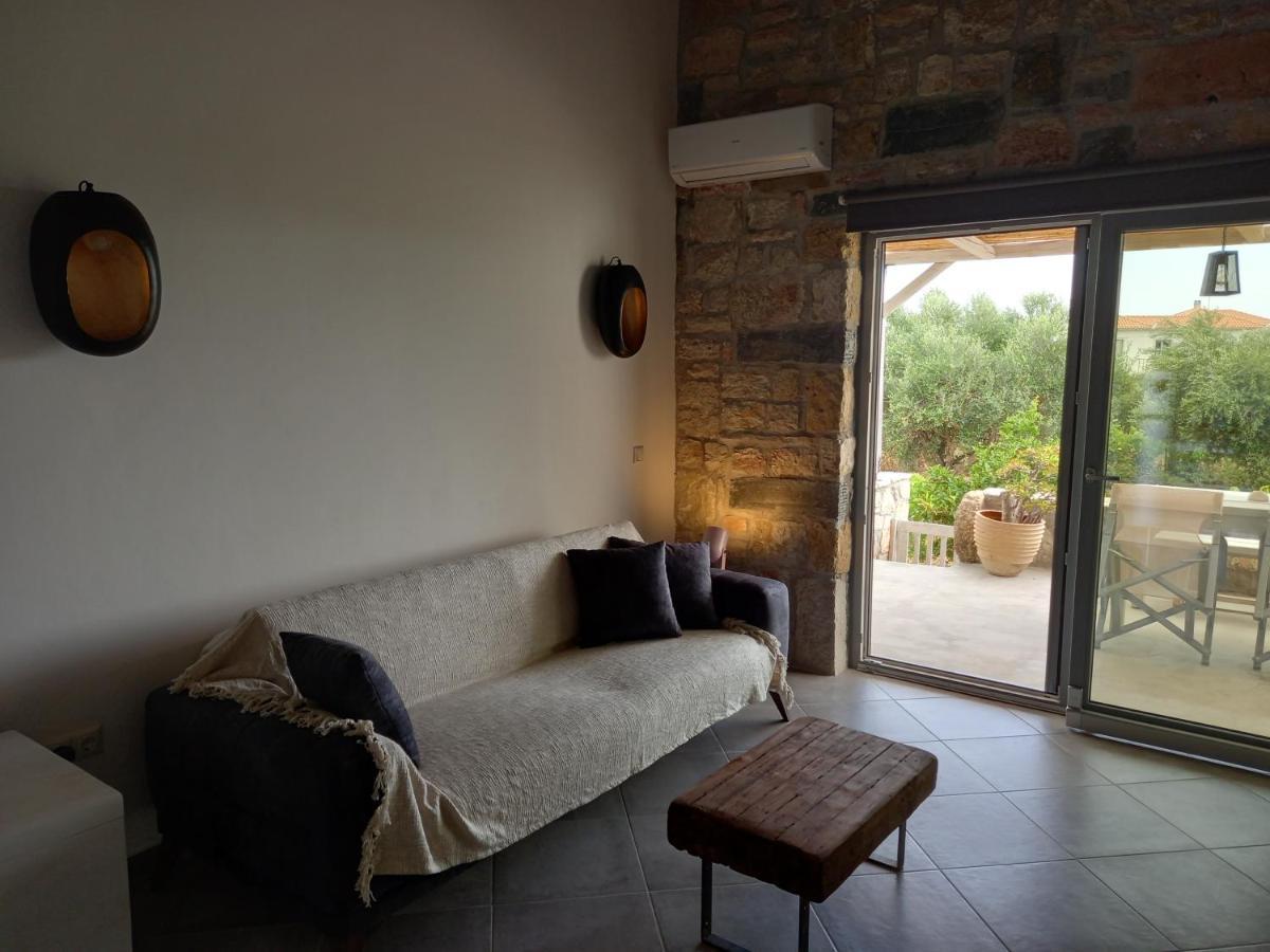 Koroni Stone House, Newly Built Studios By The Sea Εξωτερικό φωτογραφία