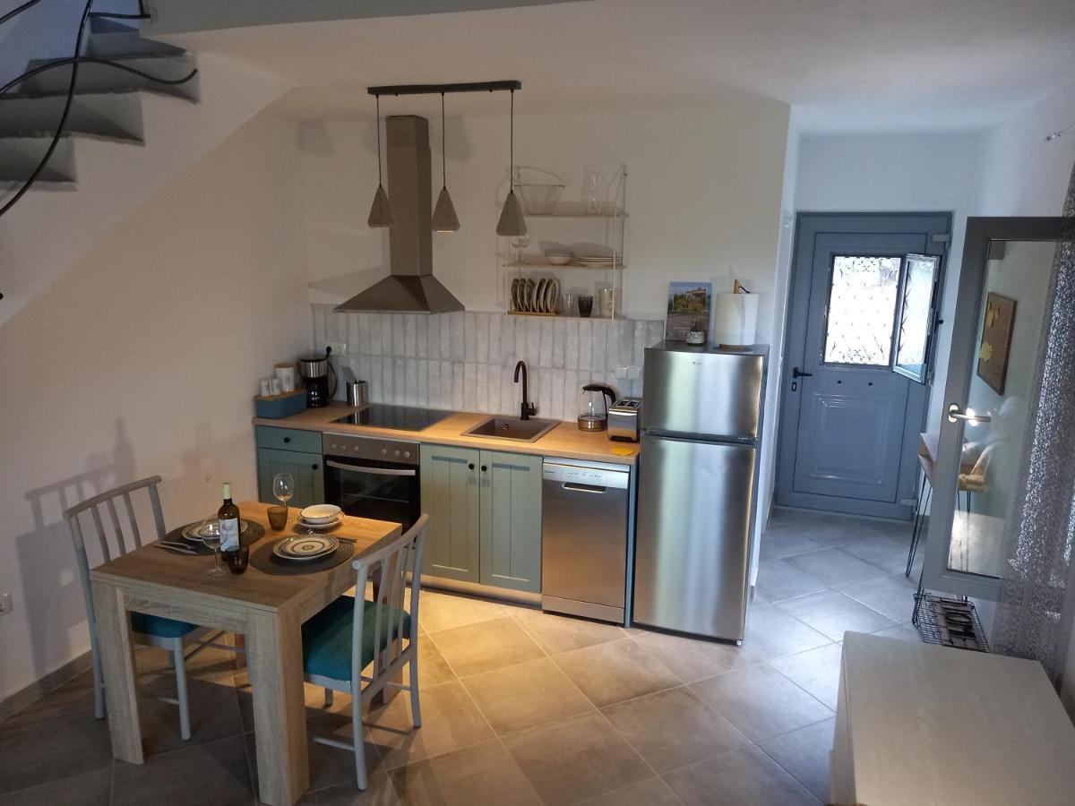 Koroni Stone House, Newly Built Studios By The Sea Εξωτερικό φωτογραφία